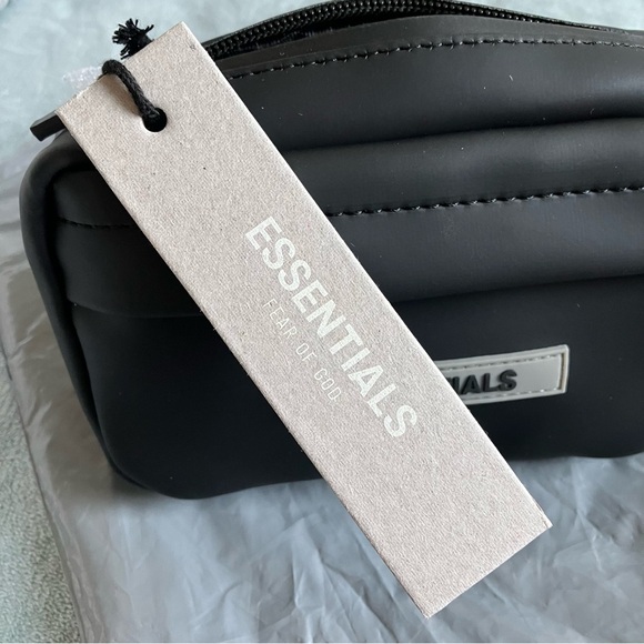 Authentic Fear Of God sling bag/canguro - Picture 4 of 8